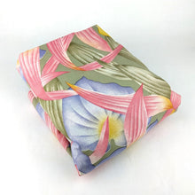 Load image into Gallery viewer, Lightweight Cotton Fabric - Pastel Abstract
