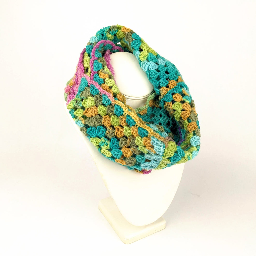 Eternity Scarf - Green and Pink