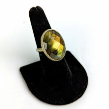 Load image into Gallery viewer, Oval Labradorite Ring
