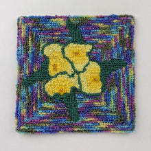Load image into Gallery viewer, Shirley Crockett Hooked Rug Coaster - Flower 4

